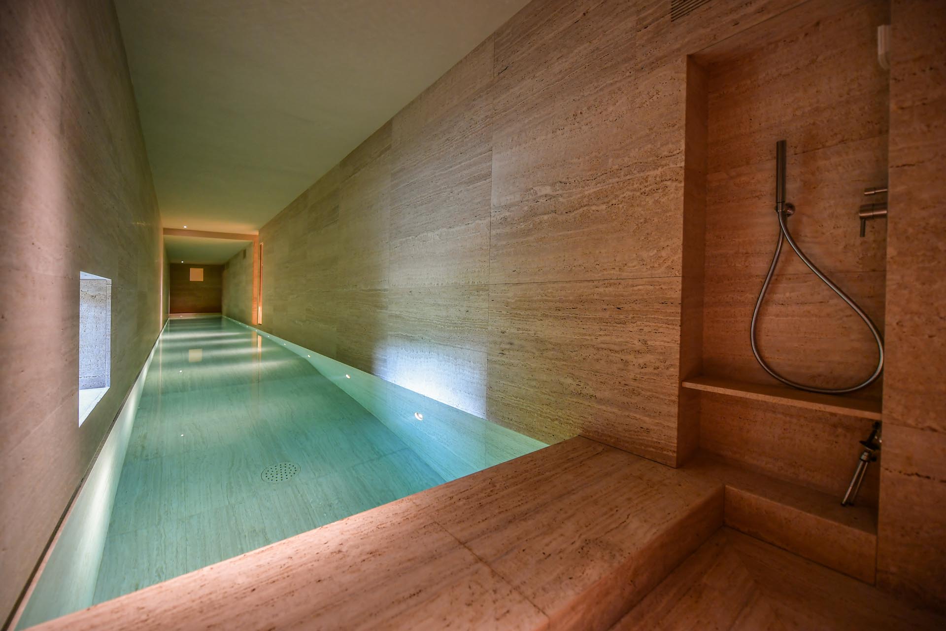 RESORT CON SPA E CENTRO BENESSERE IN VENDITA IN ITALIA